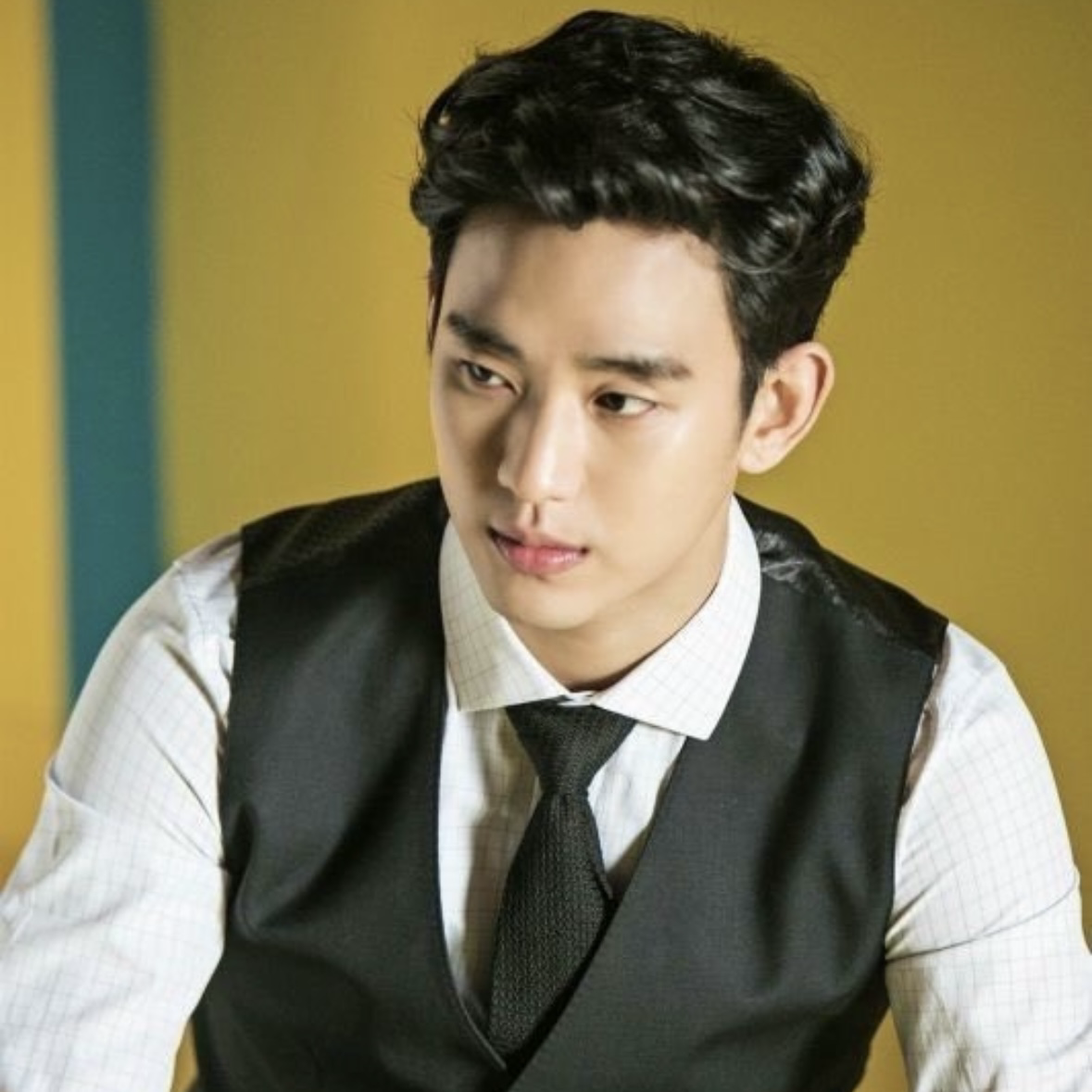 Behind-the-scenes cut of Kim Soohyun