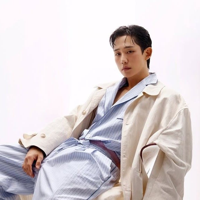 丁海寅的最新照片