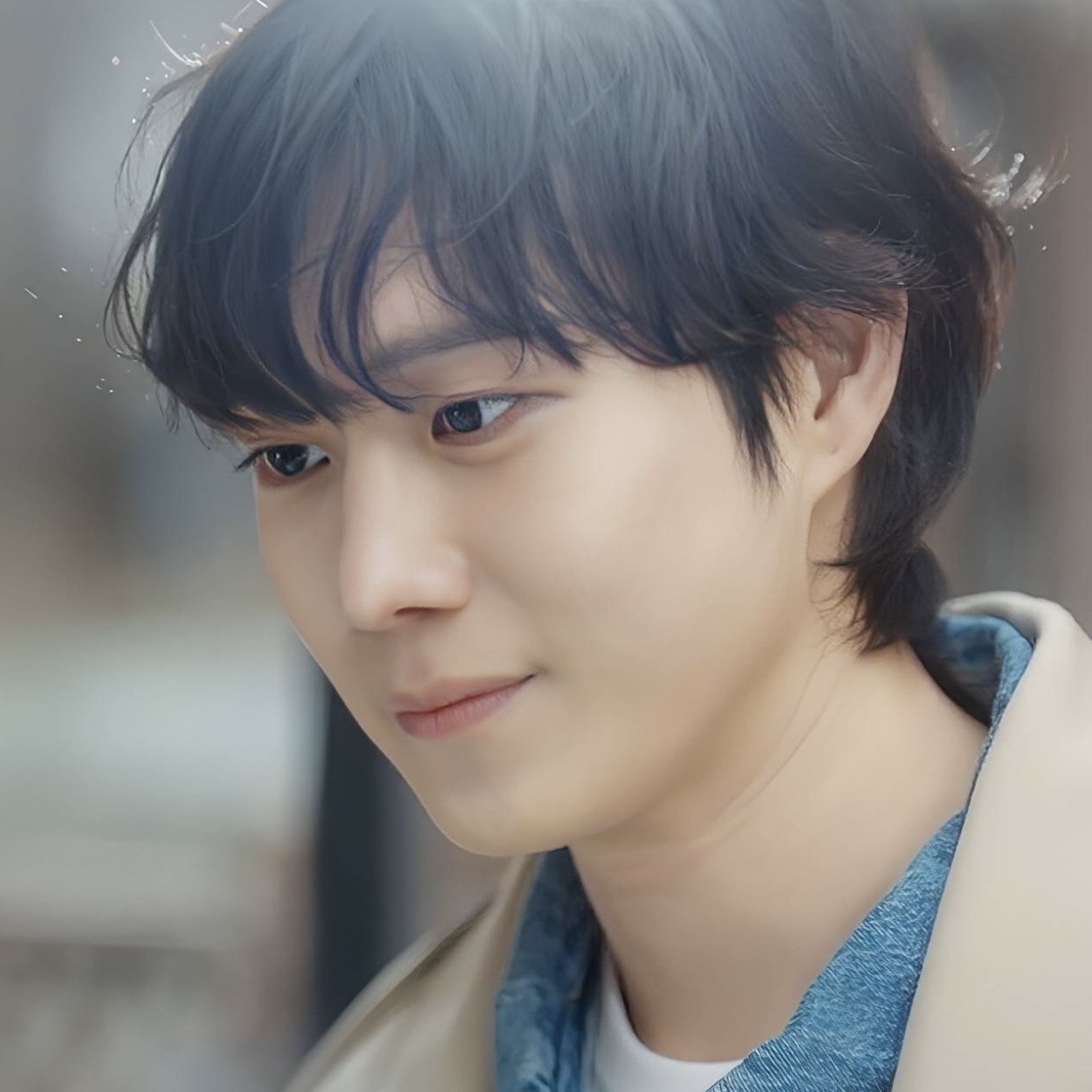 Behind-the-scenes cut of Kim Youngdae