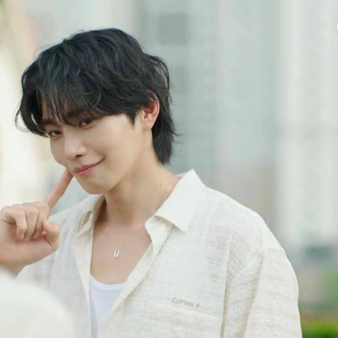 A moment captured by a fan of Kim Jaeyoung