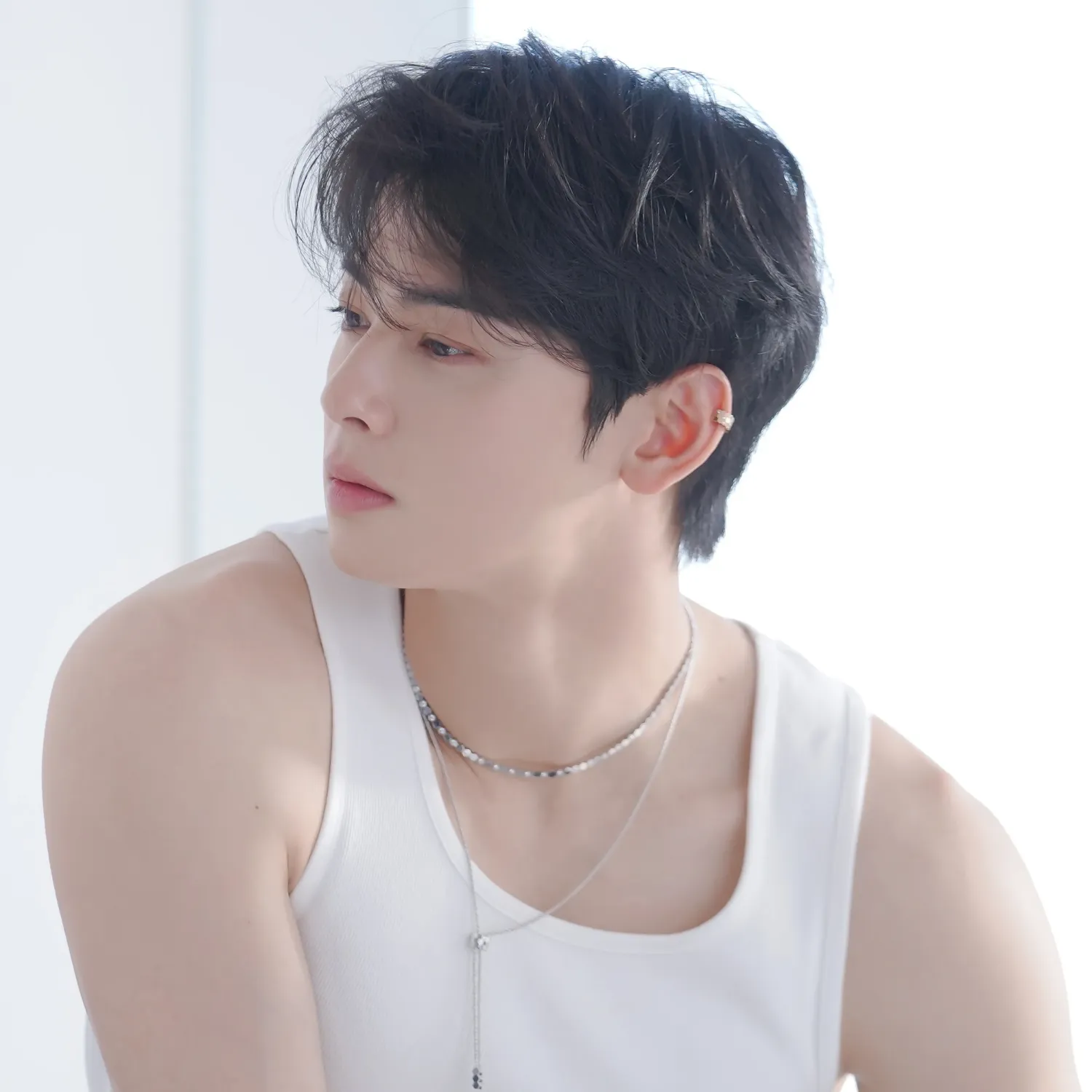 Recent activity shot of Cha Eunwoo
