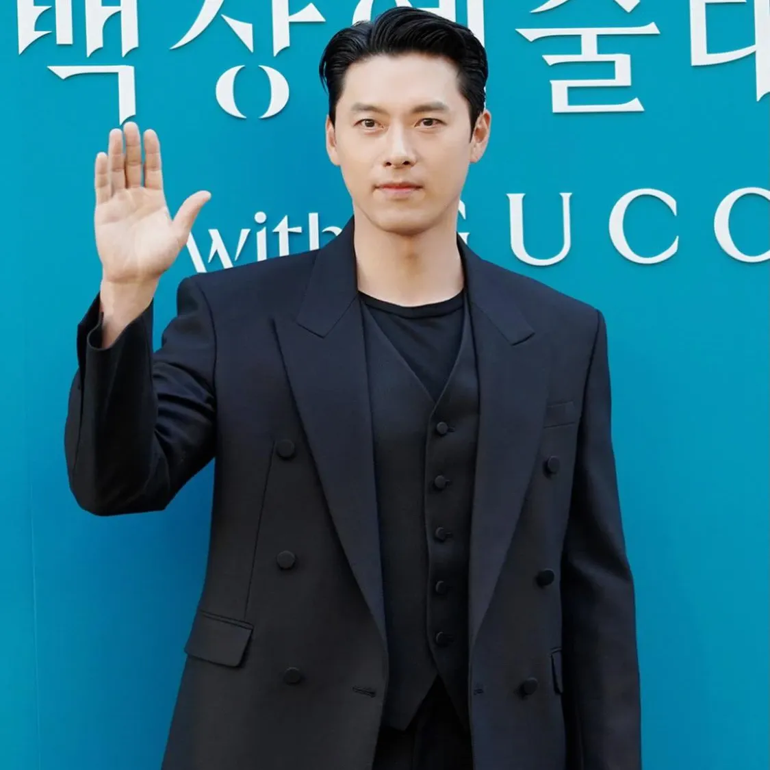 Foto terbaru dari Hyun Bin
