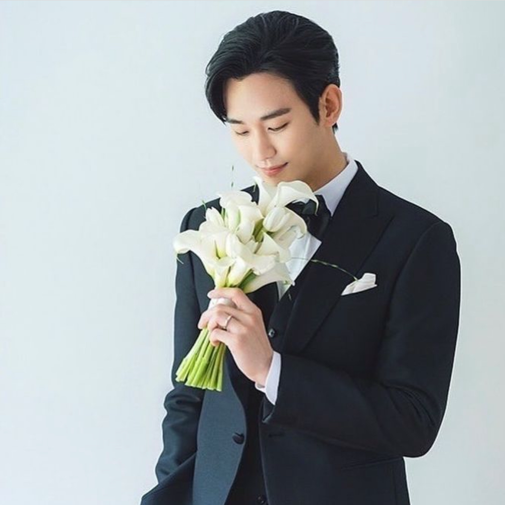 Recent activity shot of Kim Soohyun