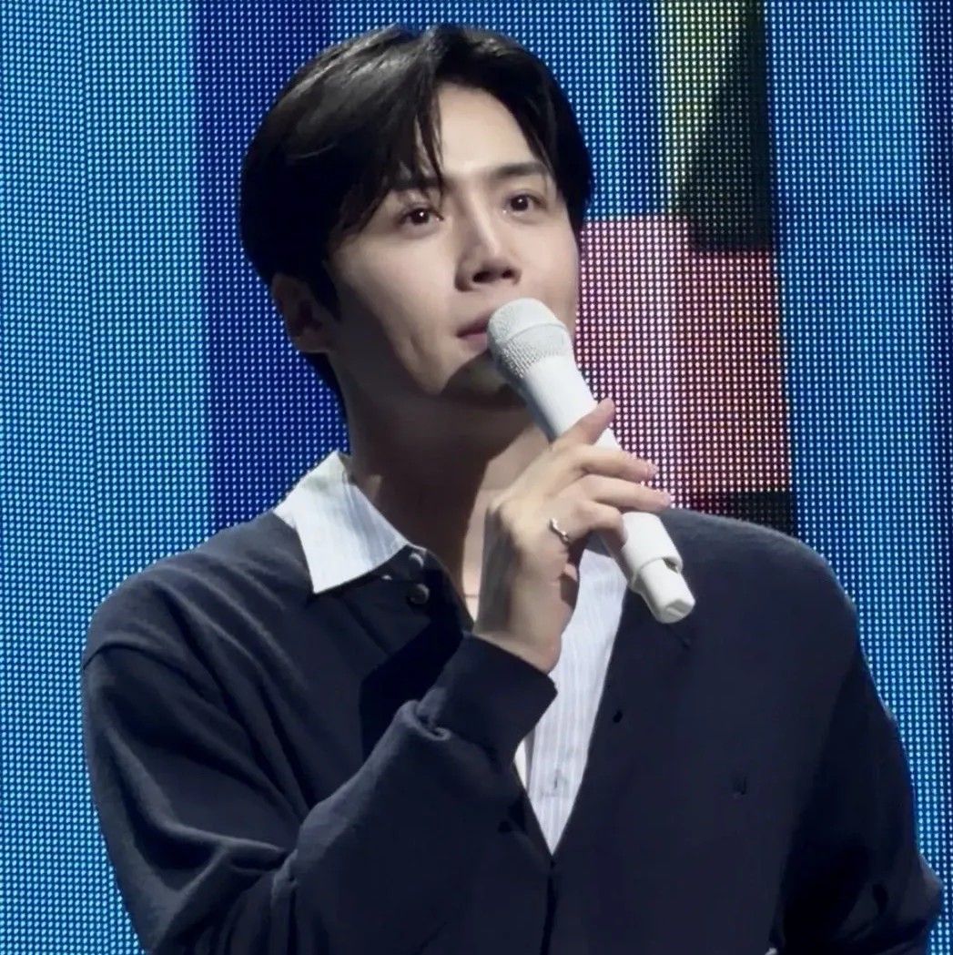 Behind-the-scenes cut of Kim Seonho