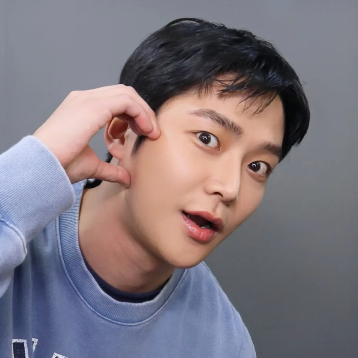 Momen yang diabadikan oleh penggemar Rowoon