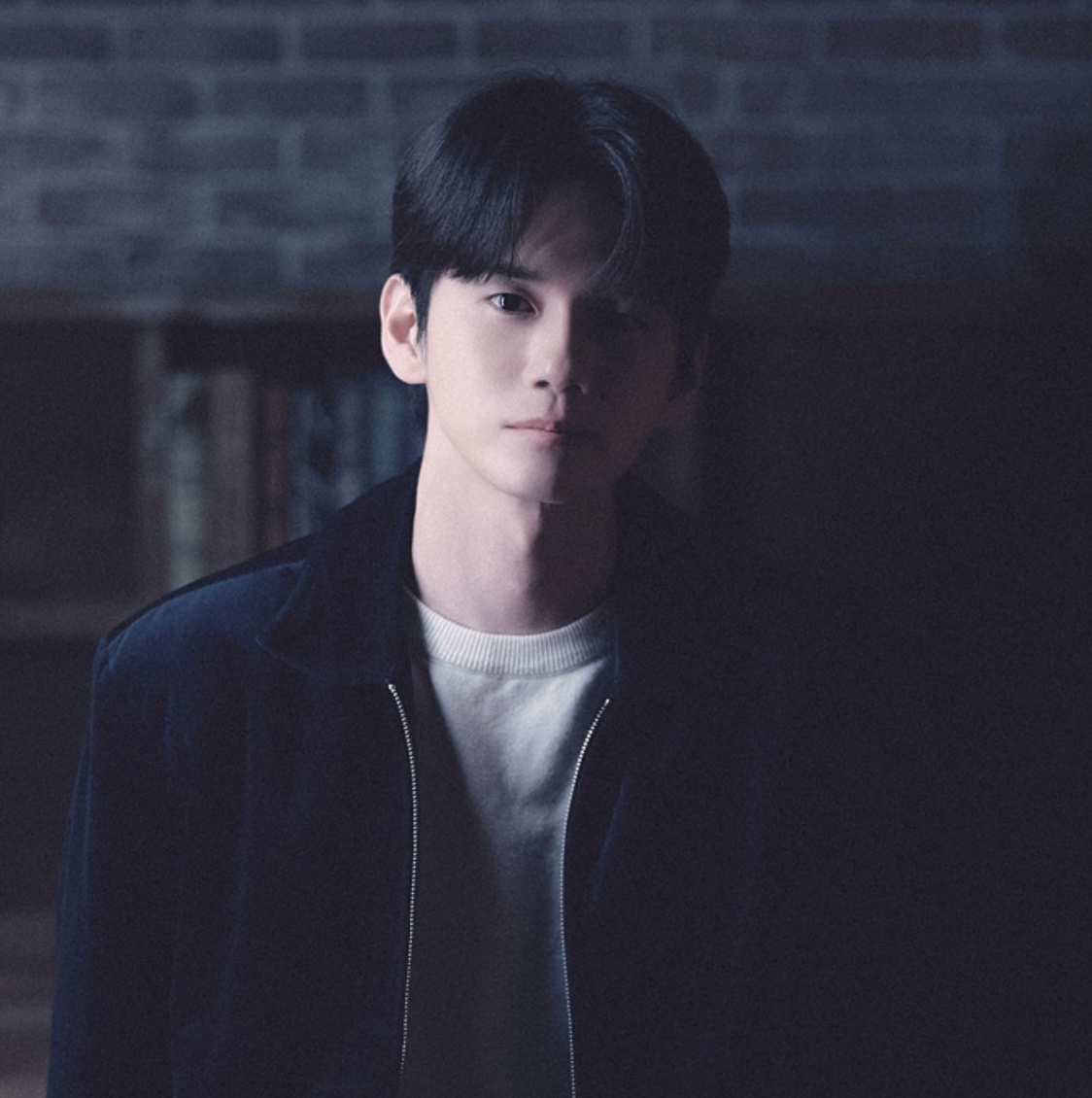 邕圣祐的最新照片