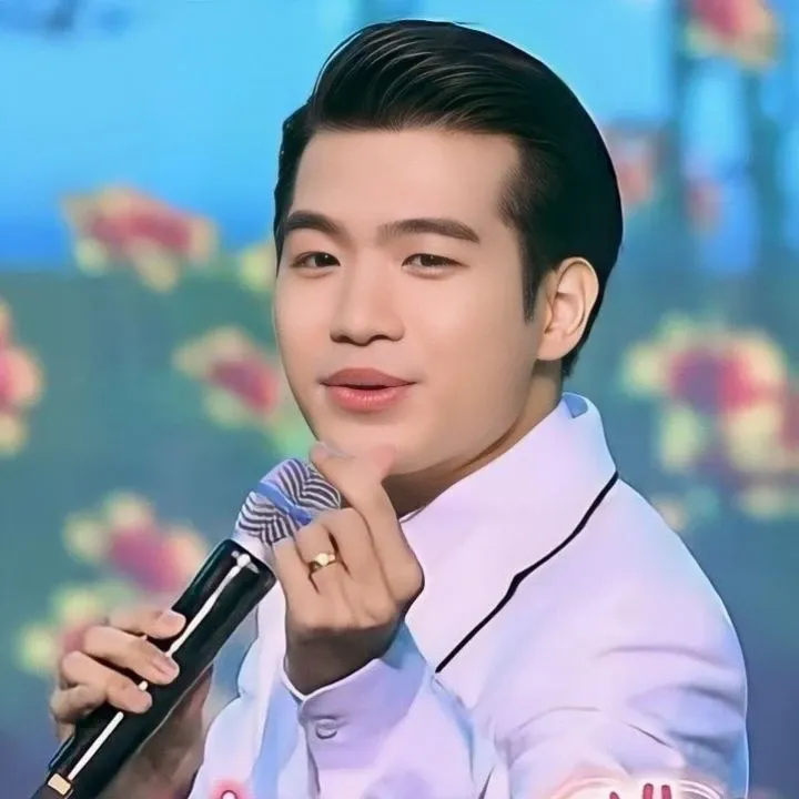 Recent activity shot of Jo Myungsup