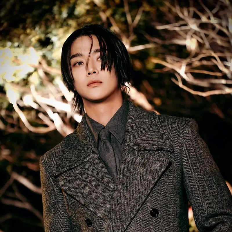 Momen yang diabadikan oleh penggemar Rowoon