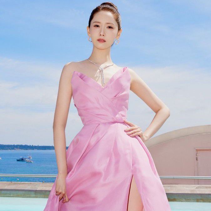 Behind-the-scenes cut of Yoona