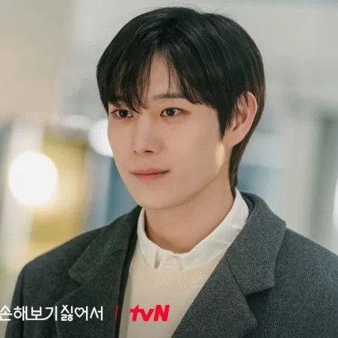 Behind-the-scenes cut of Kim Youngdae