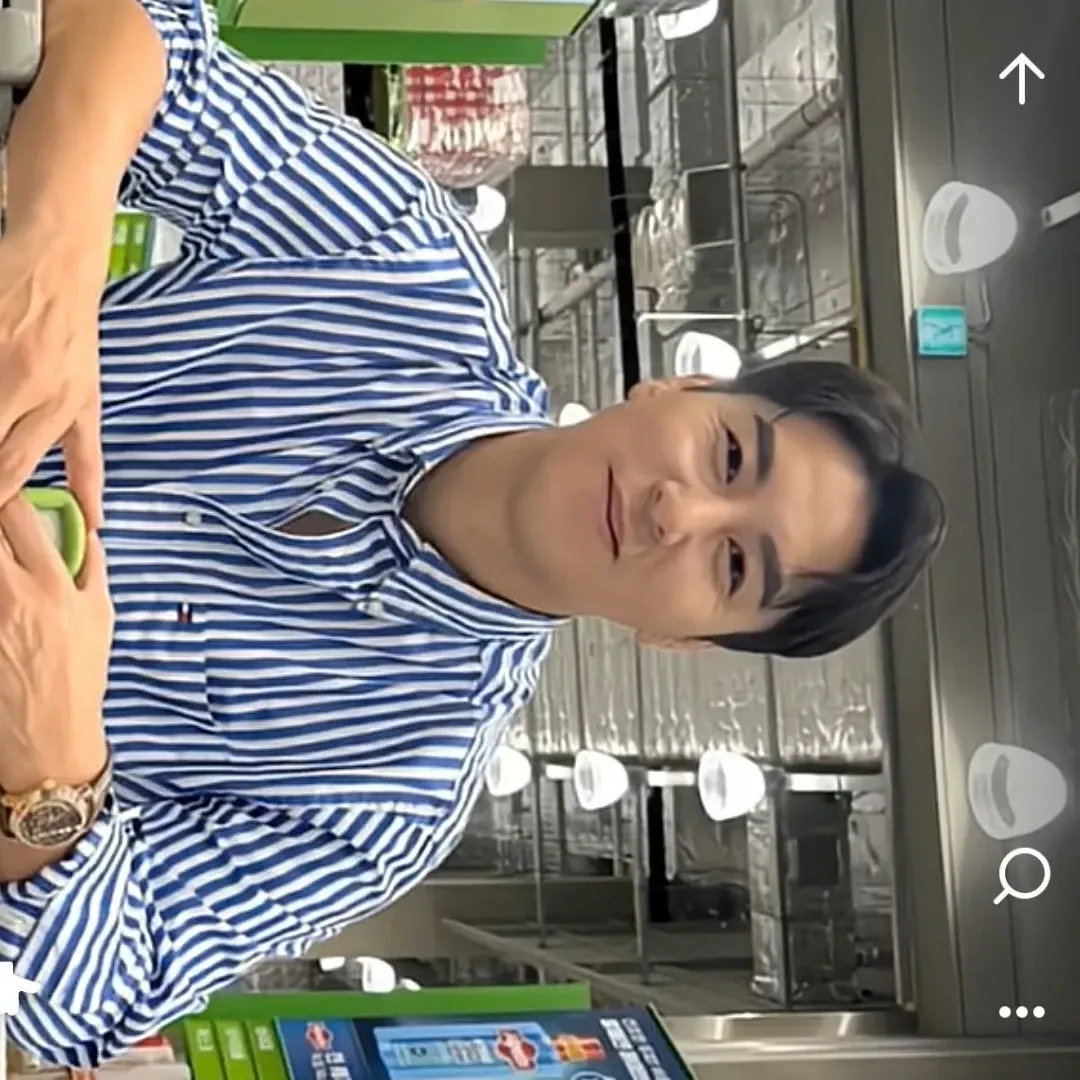 Foto kegiatan terbaru dari Jang Minho