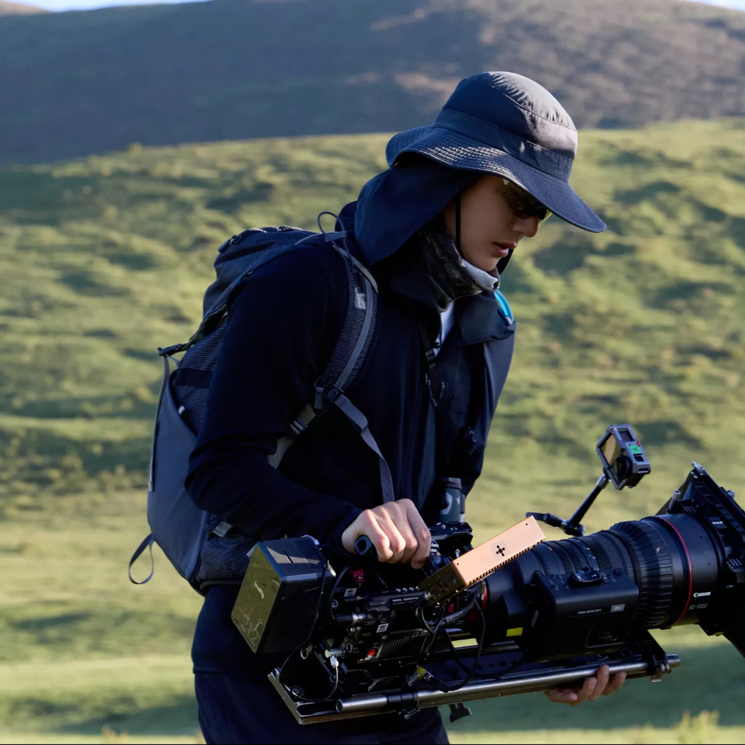 Behind-the-scenes cut of Wang Yibo