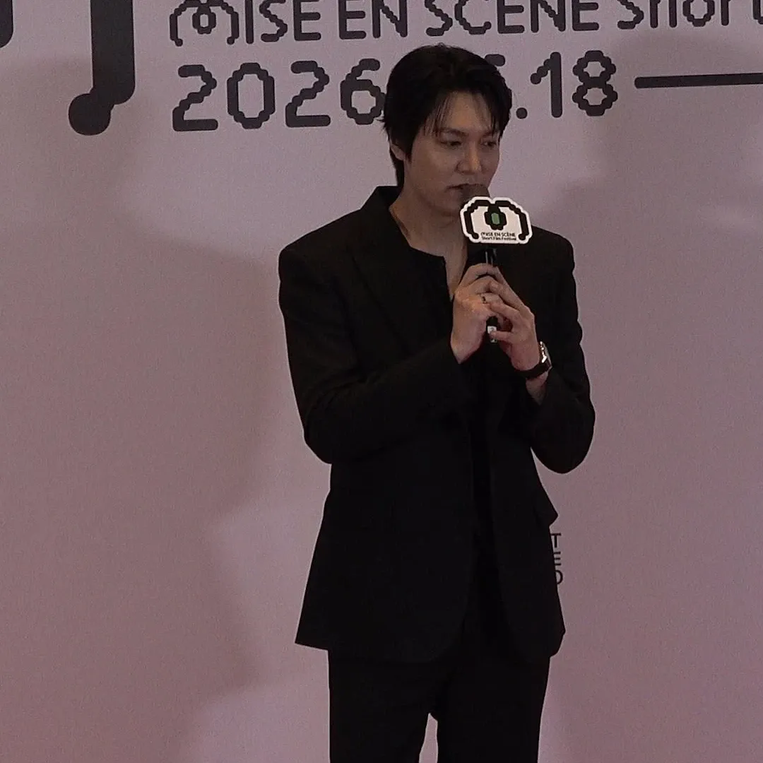 A moment captured by a fan of Lee Minho