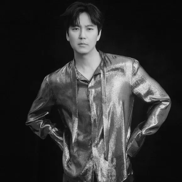 Recent activity shot of Kim Namgil