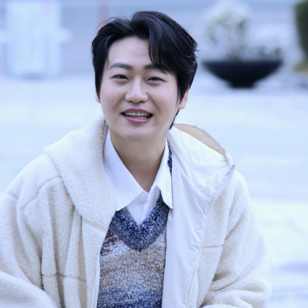 Latest photo of Min Soohyun