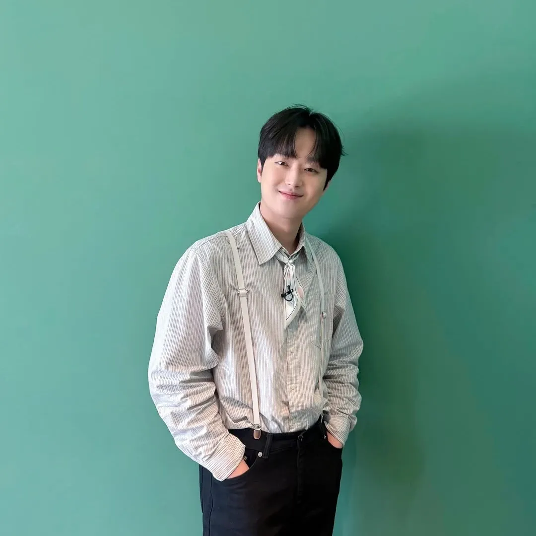 Cuplikan di balik layar dari Lee Chanwon