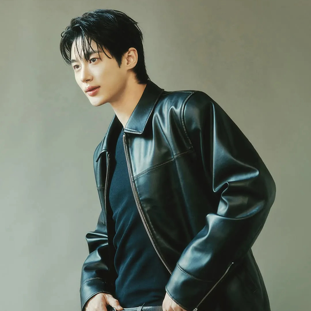 A moment captured by a fan of Byeon Wooseok