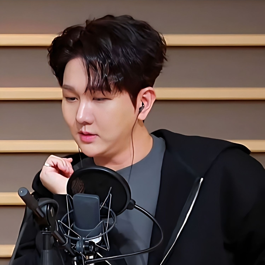 Momen yang diabadikan oleh penggemar Kim Soochan