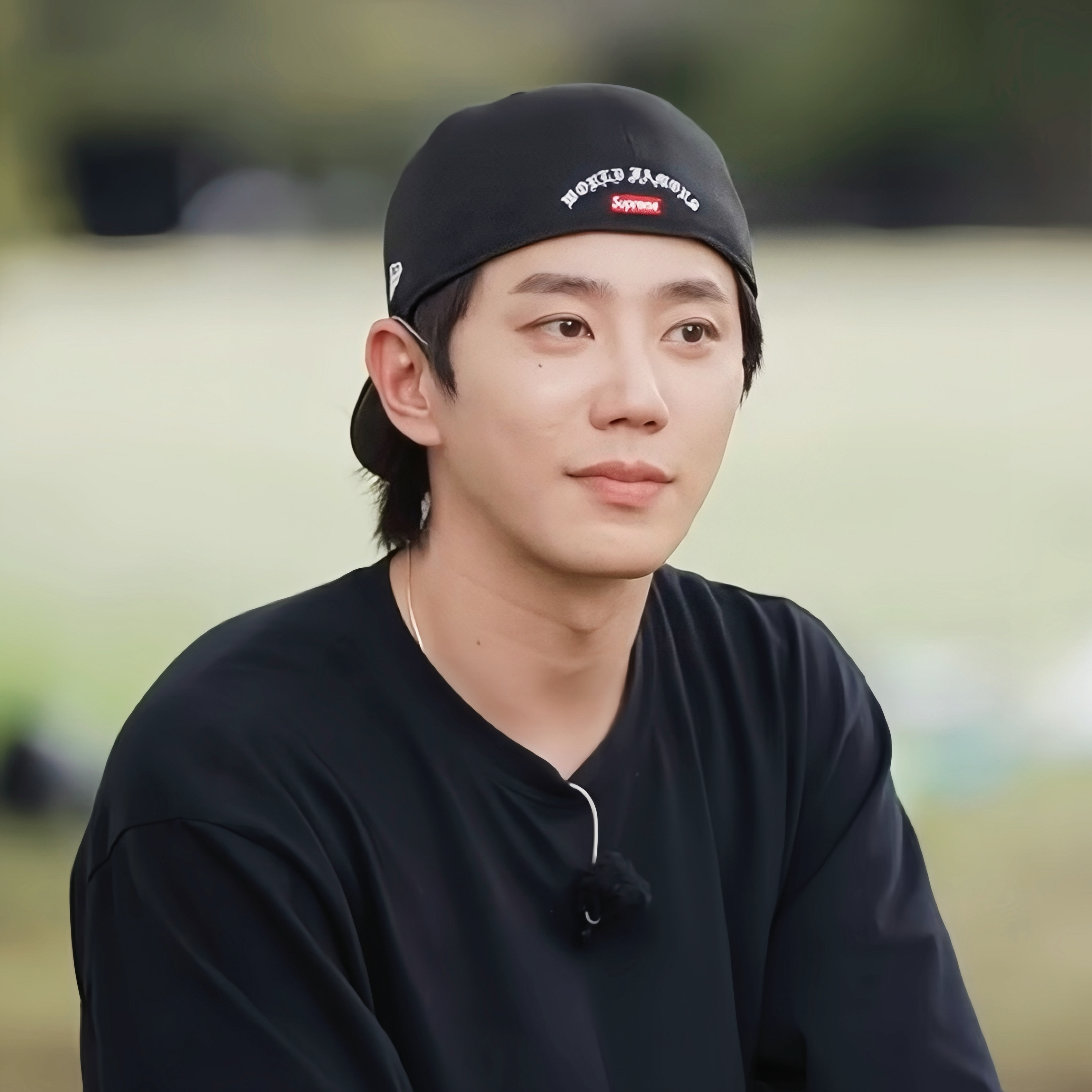 Recent activity shot of Lee Junyoung