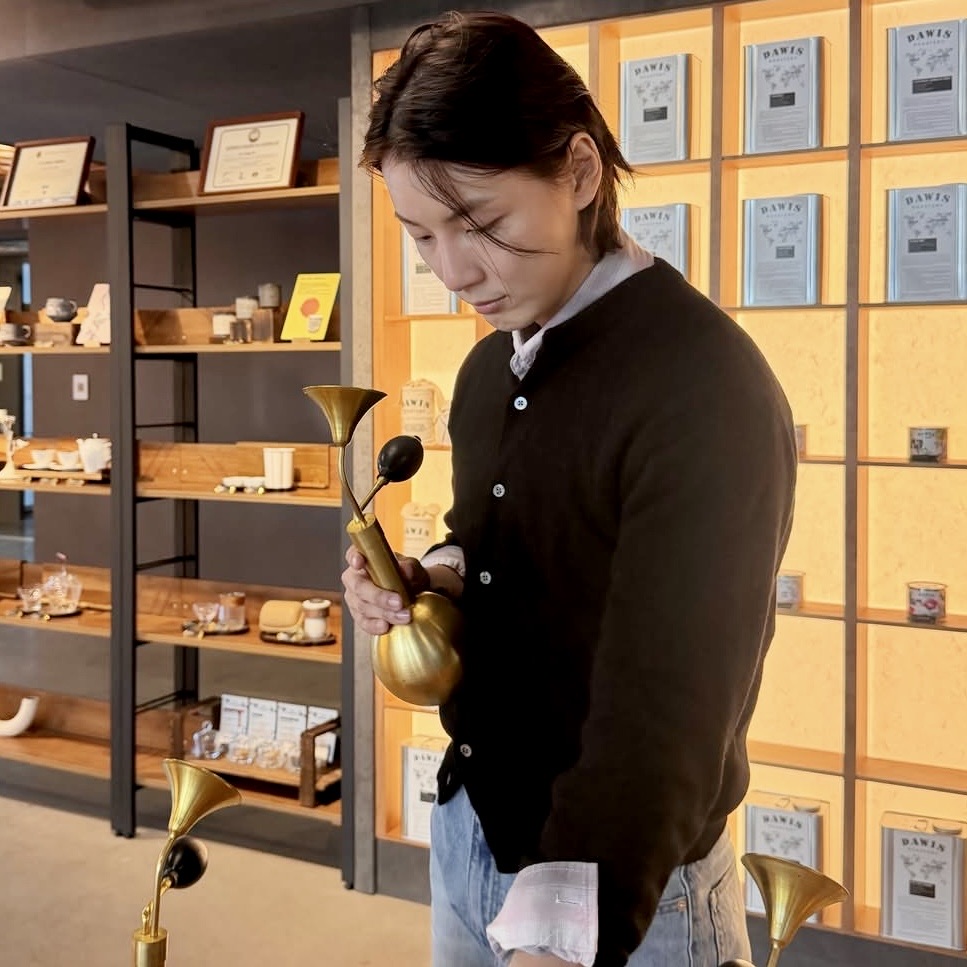 Behind-the-scenes cut of Yoon Shiyoon