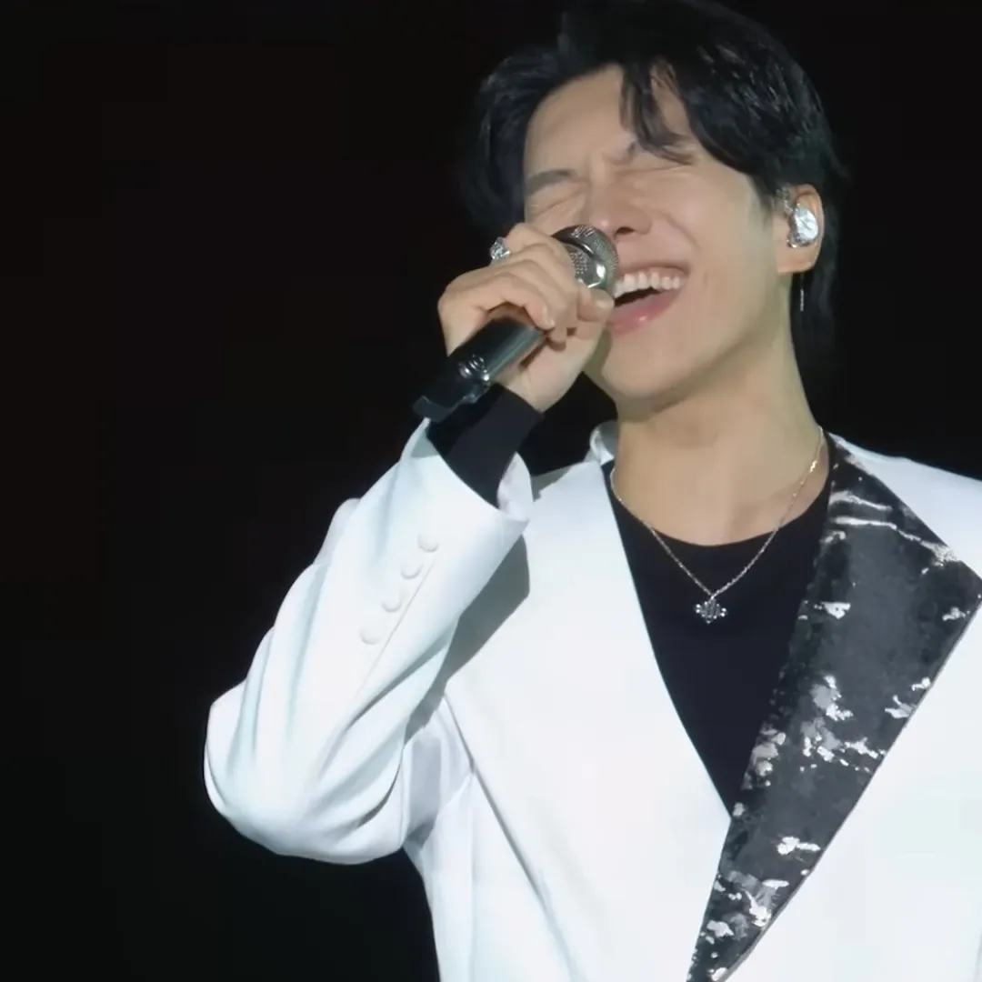 Cuplikan di balik layar dari Lee Seunggi