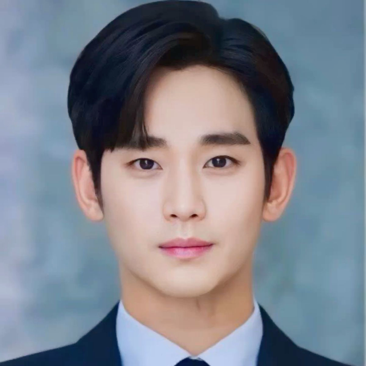 Foto terbaru dari Kim Soohyun