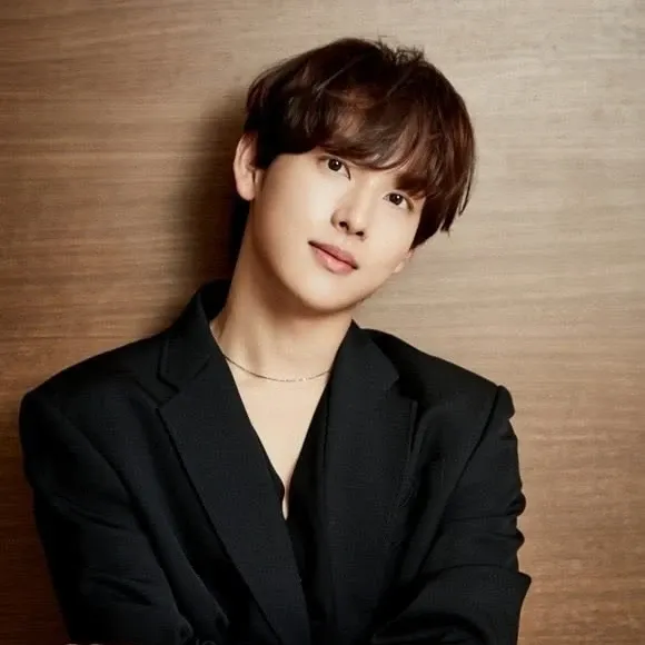 Recent activity shot of Yim Siwan