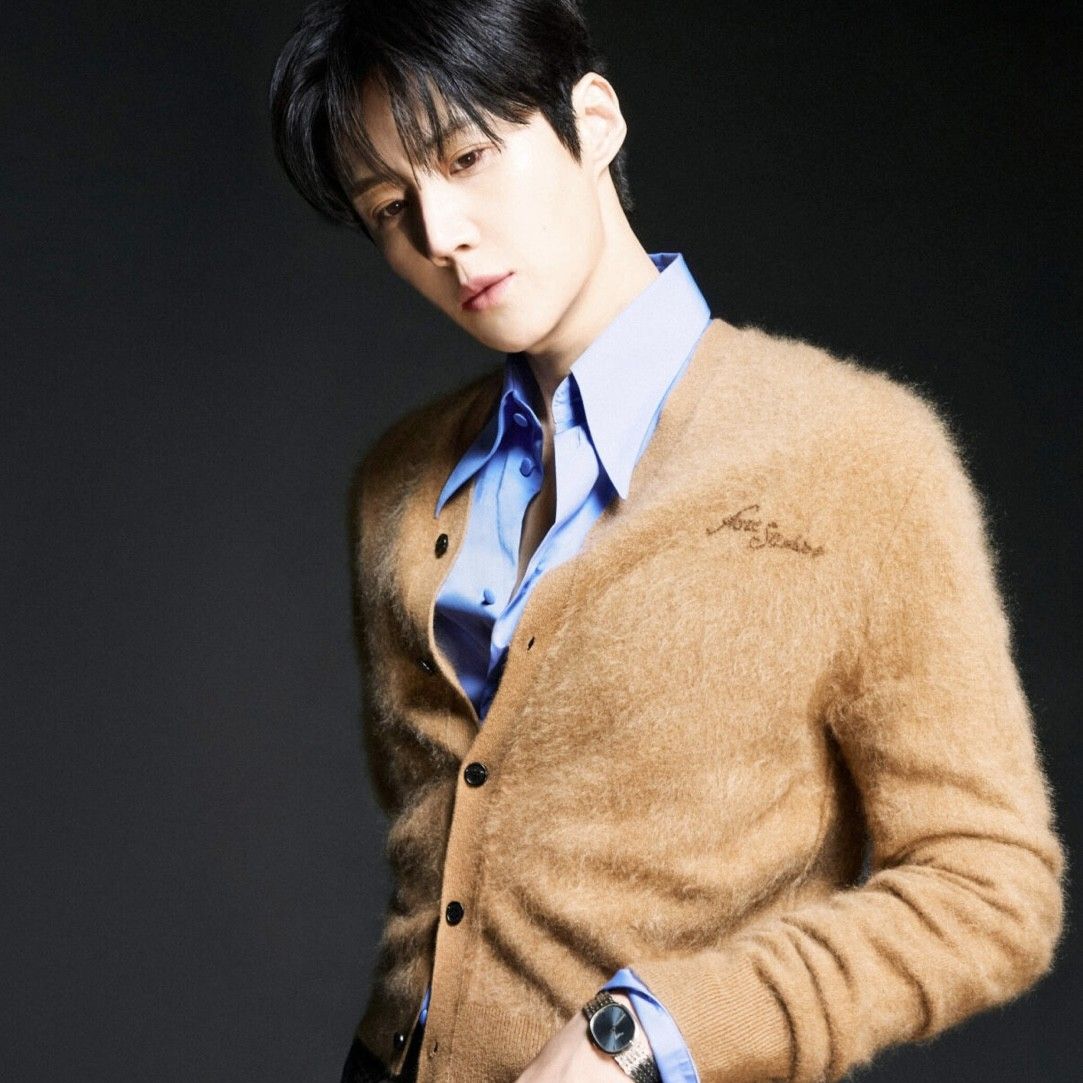 Latest photo of Kim Seonho