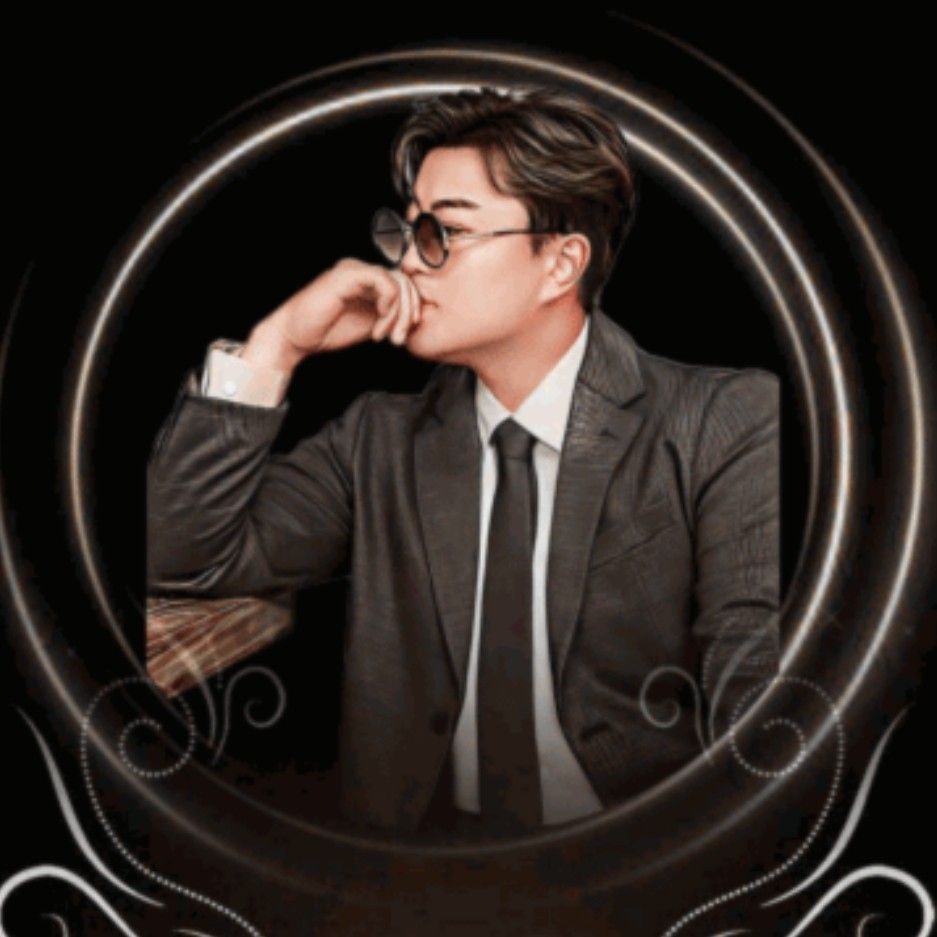 Behind-the-scenes cut of Kim Hojoong