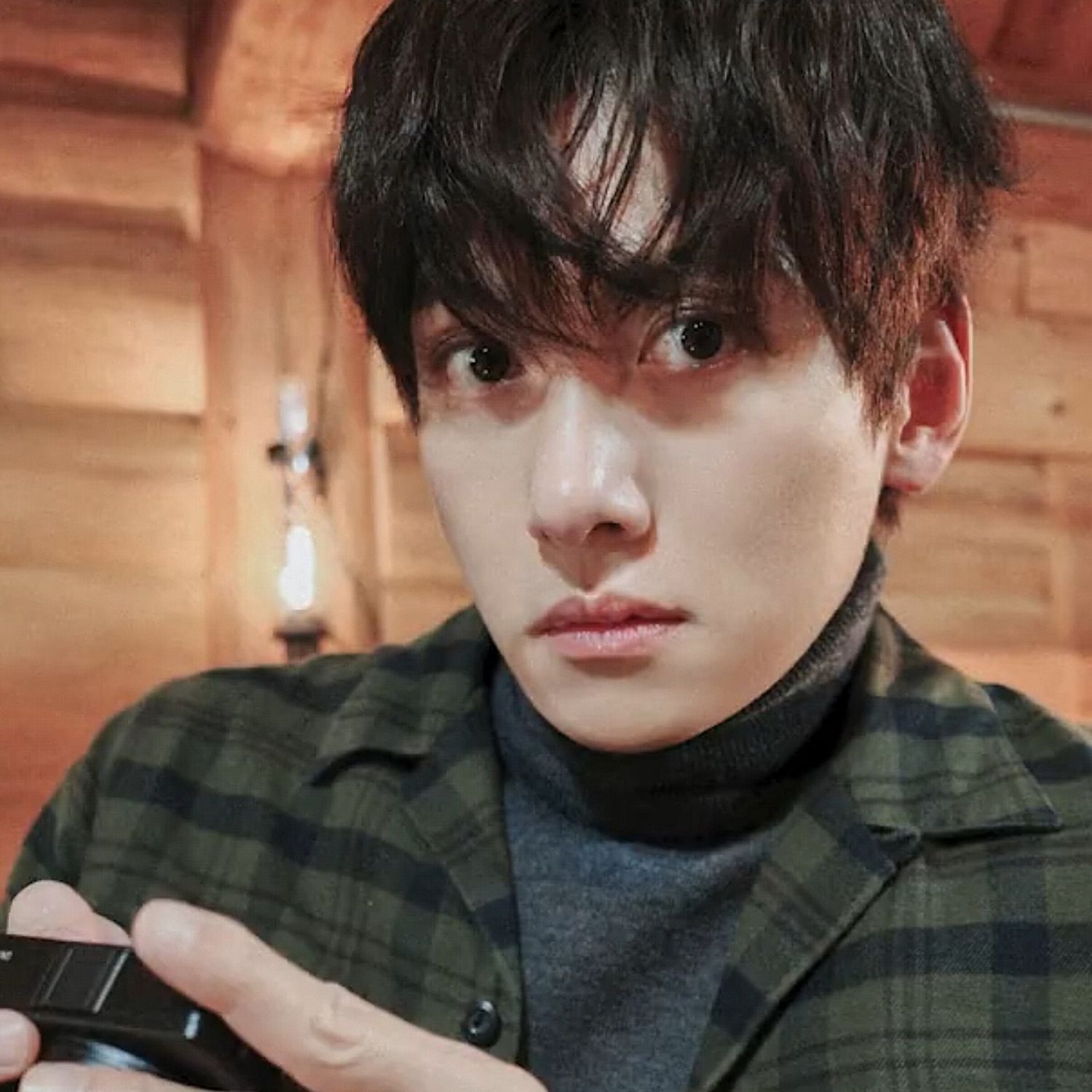 Behind-the-scenes cut of Ji Changwook