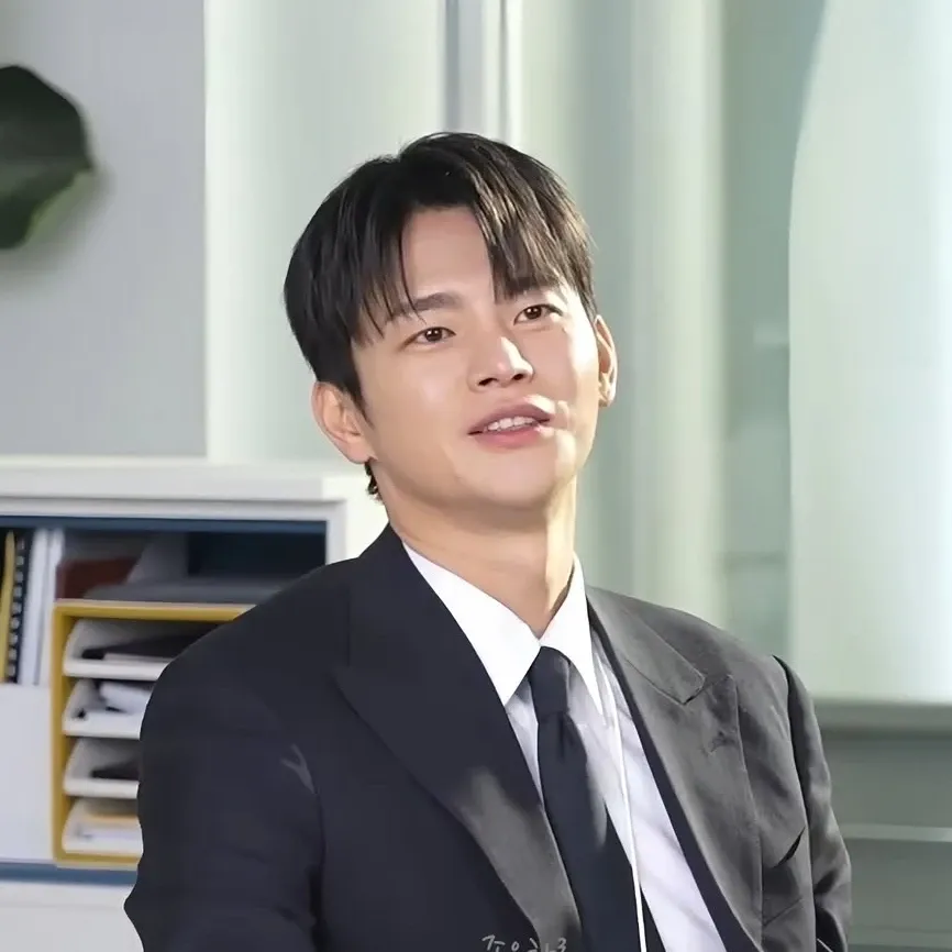 Recent activity shot of Seo Inguk