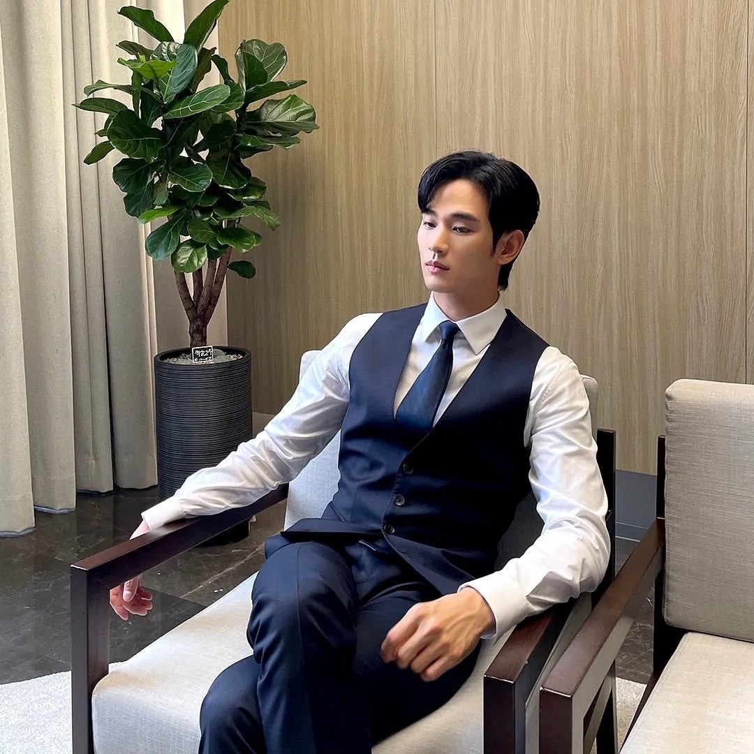 Latest photo of Kim Soohyun