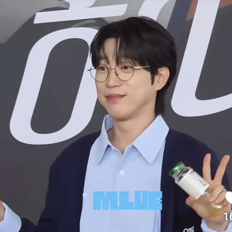 안성훈 최근 활동샷