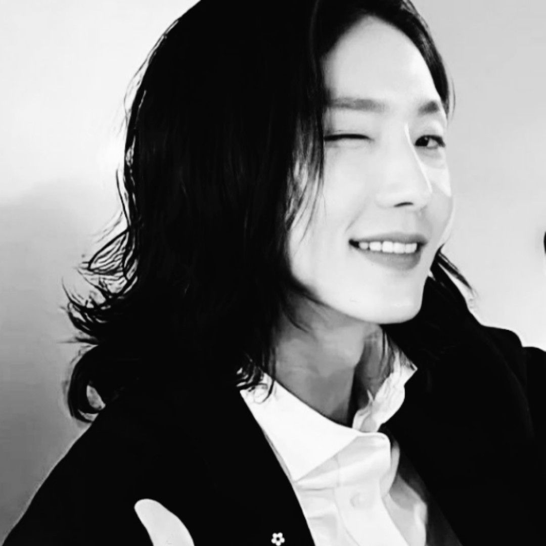 Behind-the-scenes cut of Lee Joongi