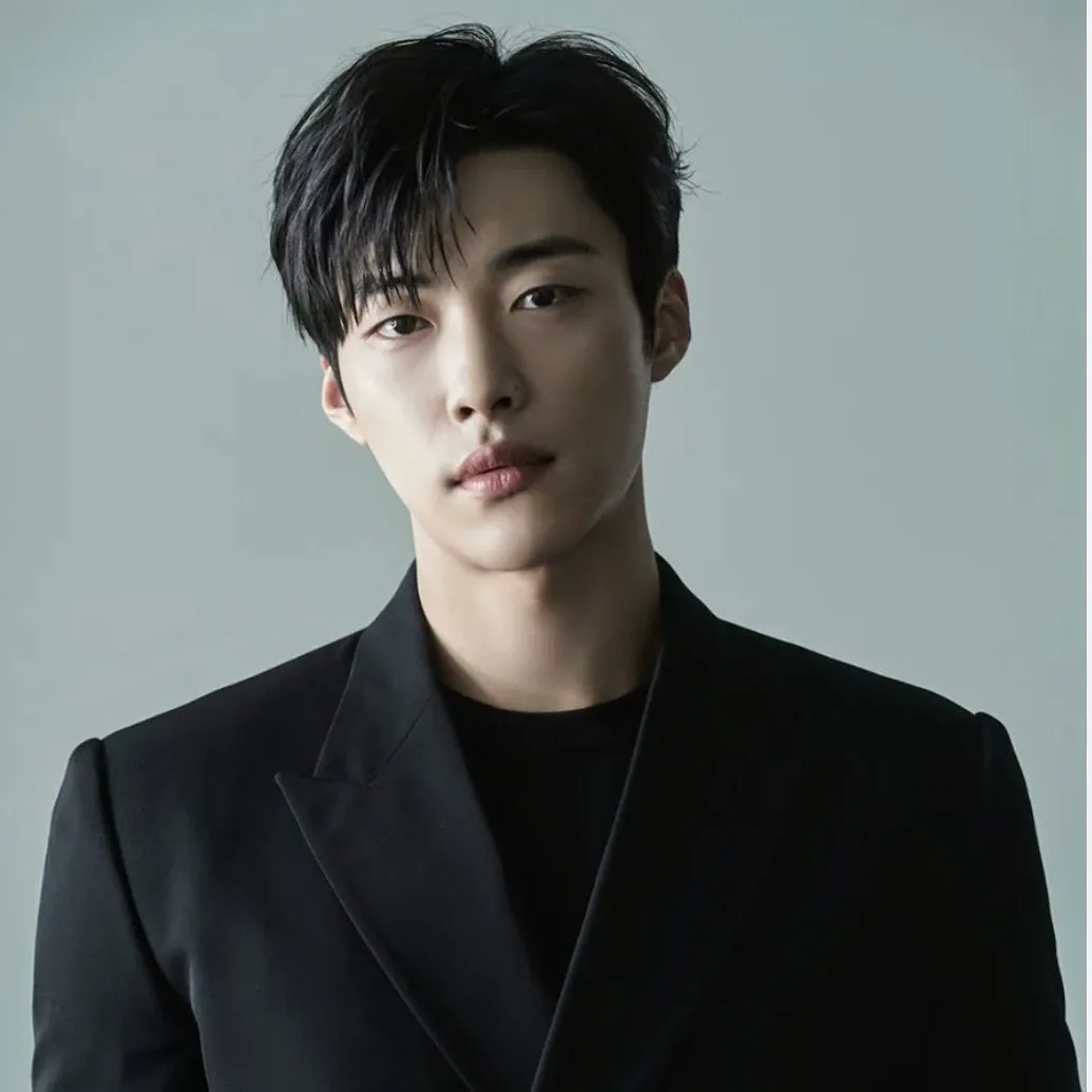 Recent activity shot of Woo Dohwan