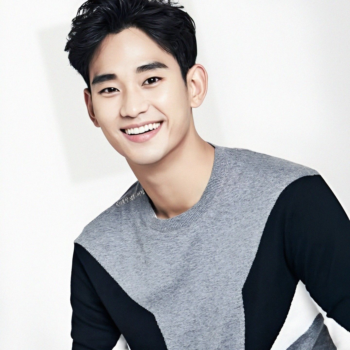 Momen yang diabadikan oleh penggemar Kim Soohyun