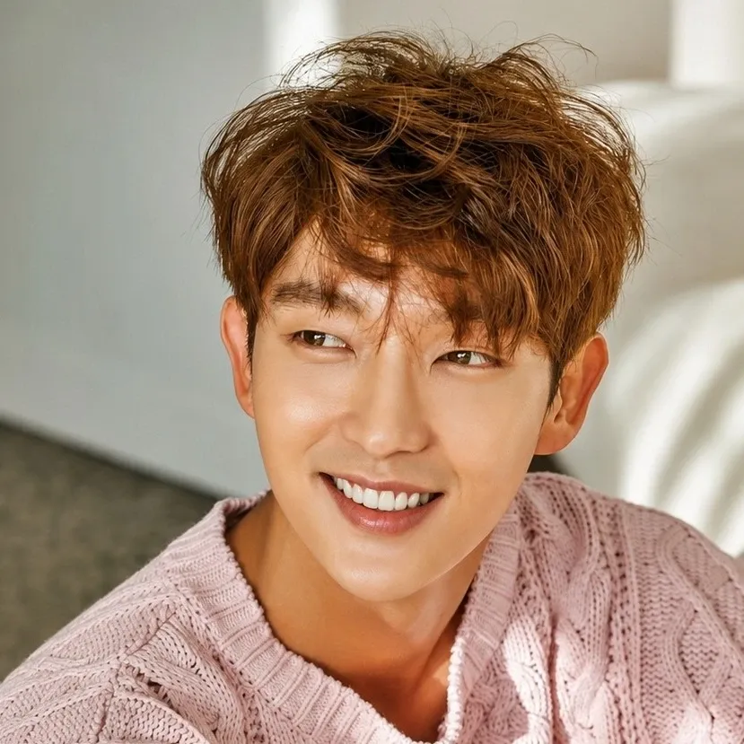 이준기 최근 활동샷
