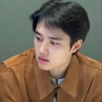 Foto terbaru dari Doh Kyungsoo (D.O.)