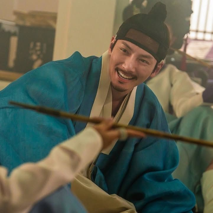 チ・チャンウクの最近の活動ショット