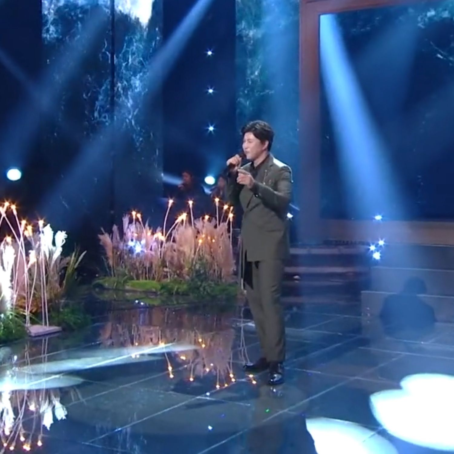 晋海成的最新照片