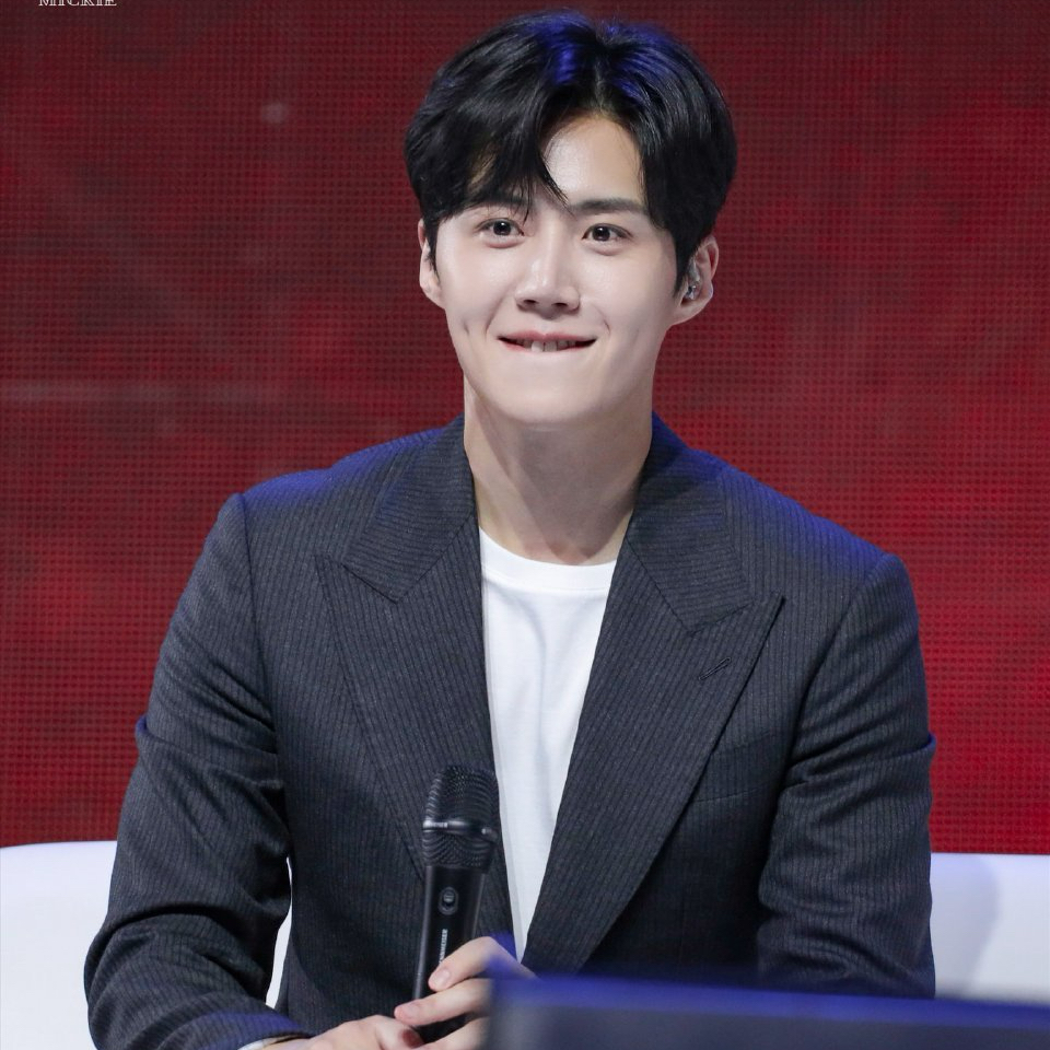 김선호 최근 활동샷