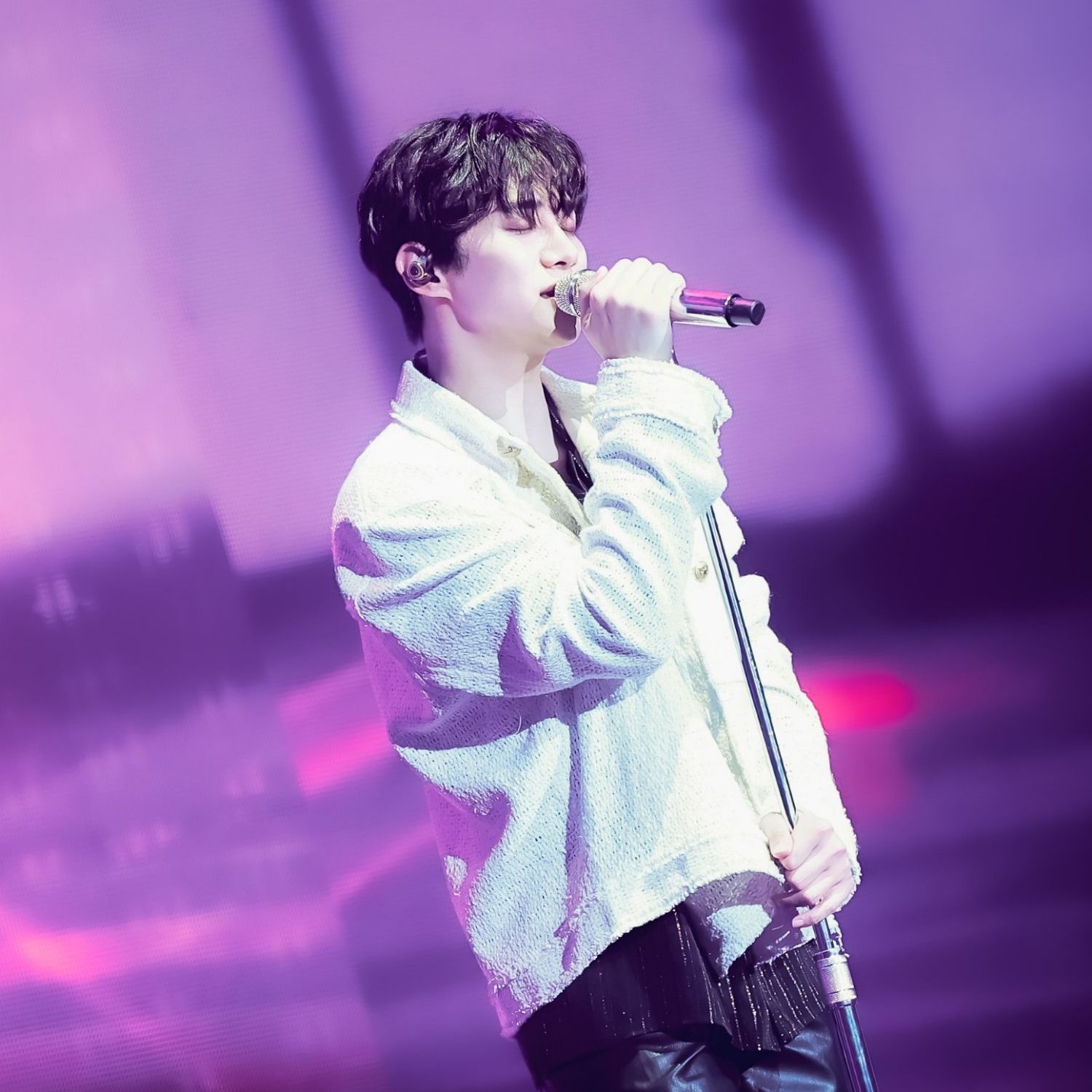 粉丝拍下的李俊昊瞬间