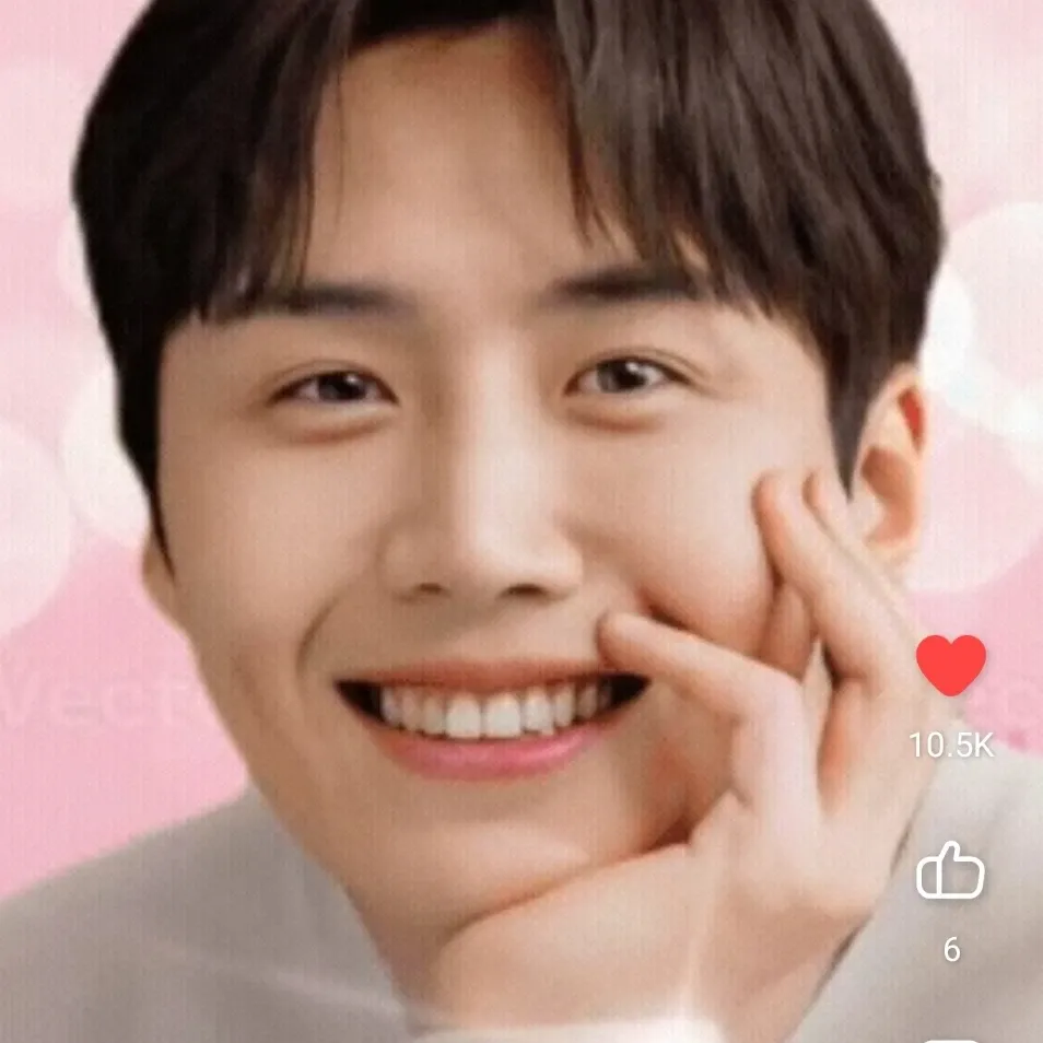Foto kegiatan terbaru dari Kim Seonho