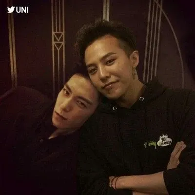 A moment captured by a fan of T.O.P