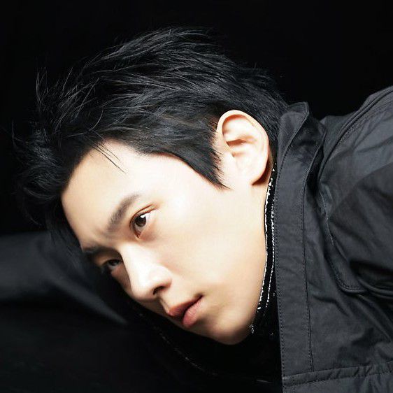 A moment captured by a fan of Kim Sungcheol