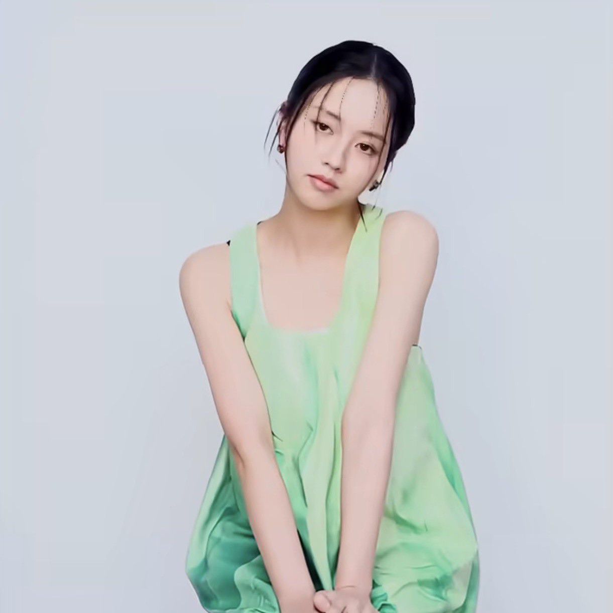 キム・ソヒョンのビハインドカット