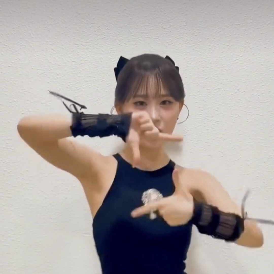 Foto kegiatan terbaru dari Kim Dahyun