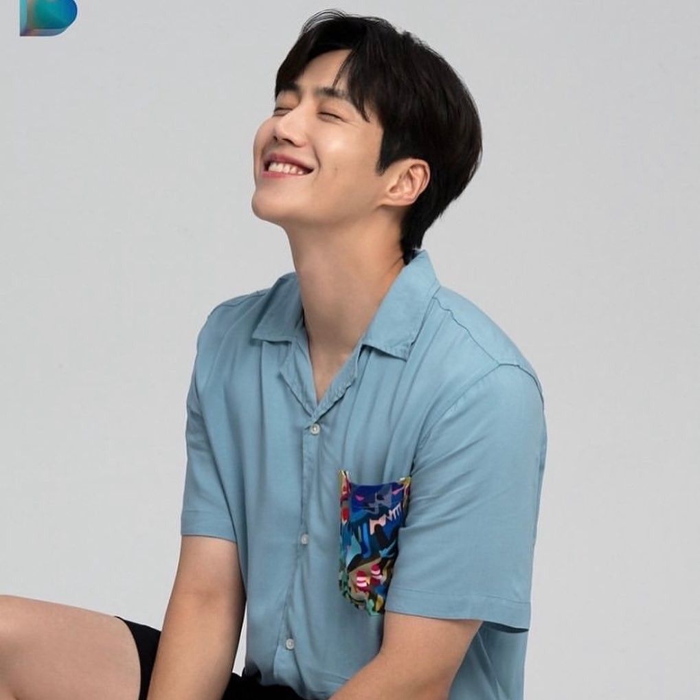 金宣虎的最新照片