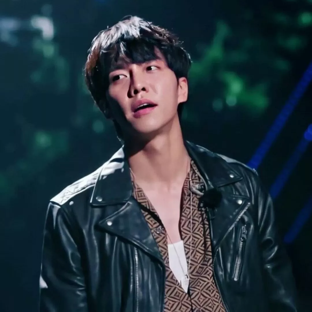 Foto kegiatan terbaru dari Lee Seunggi