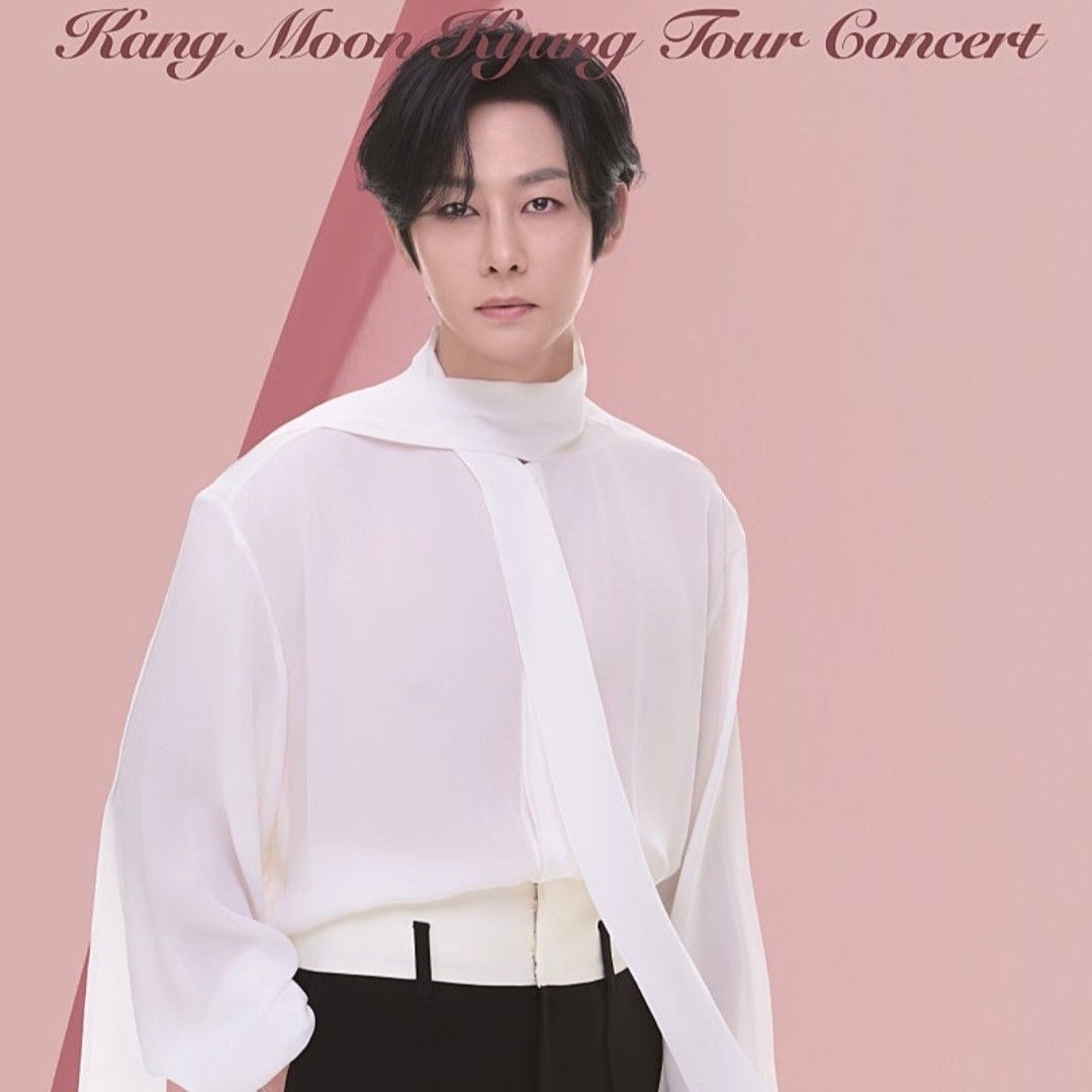 Behind-the-scenes cut of Kang Moonkyung